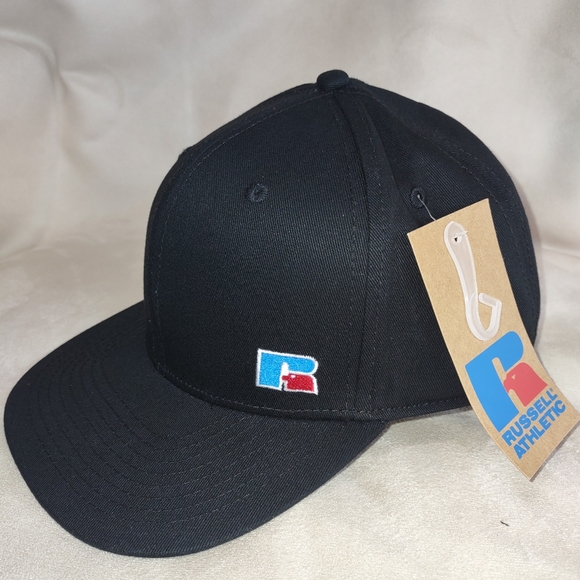 Russell Athletic Cap black Kids - Picture 12 of 14